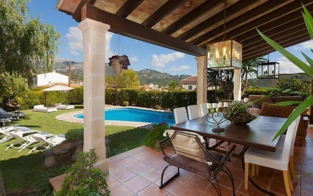Foto 10 von 23: Ferienhaus in Mancor De La Vall mit Terrasse und Garten und Bergblick