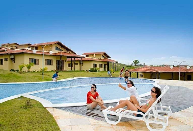 Praia piscina e BBQ condomínio fechado 3 quartos Ch11 1