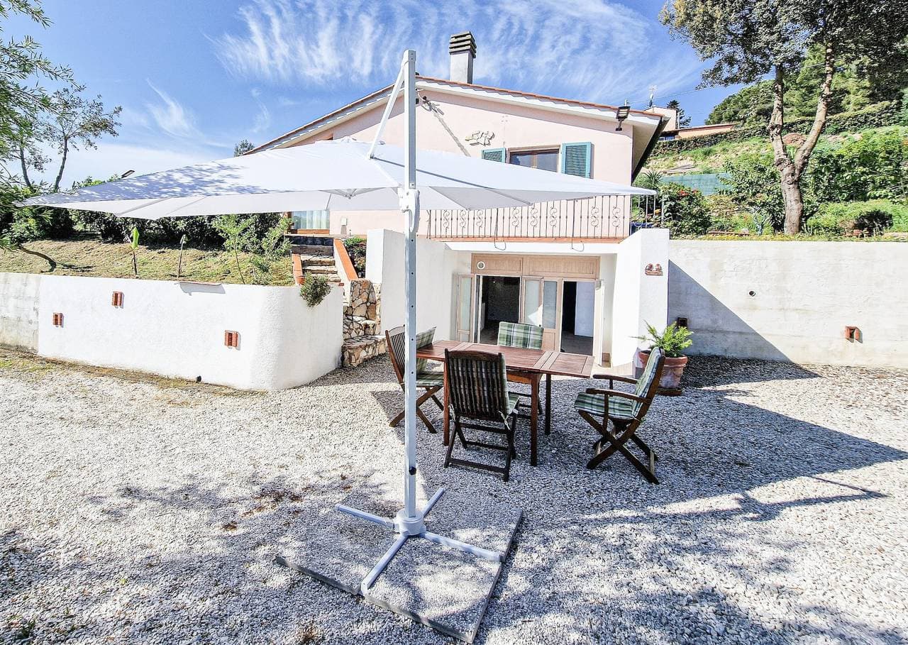 Foto 4 von 26: Ferienhaus 'Pettirossi' mit gemeinsamem Garten, WLAN und Klimaanlage