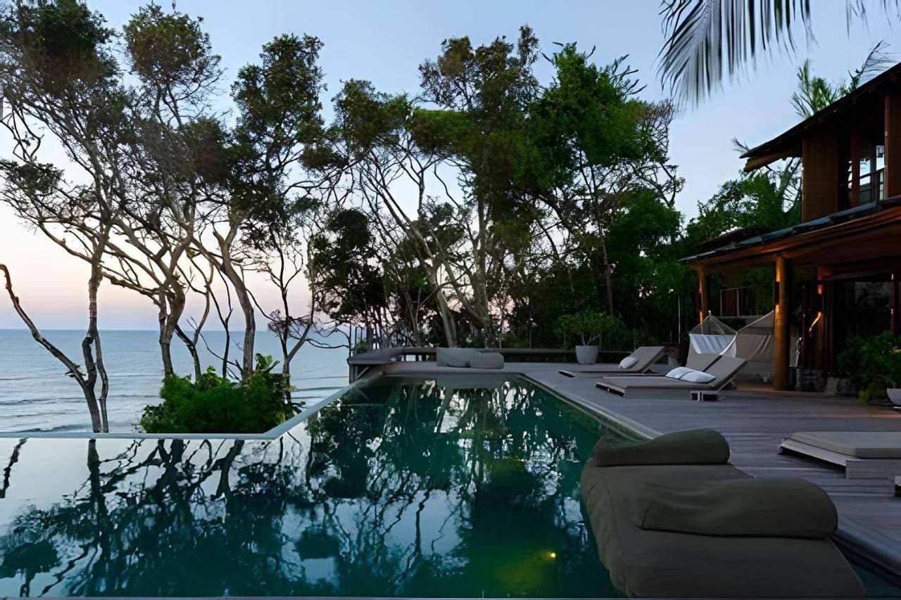 Foto 11 von 71: Villa - Beach Front