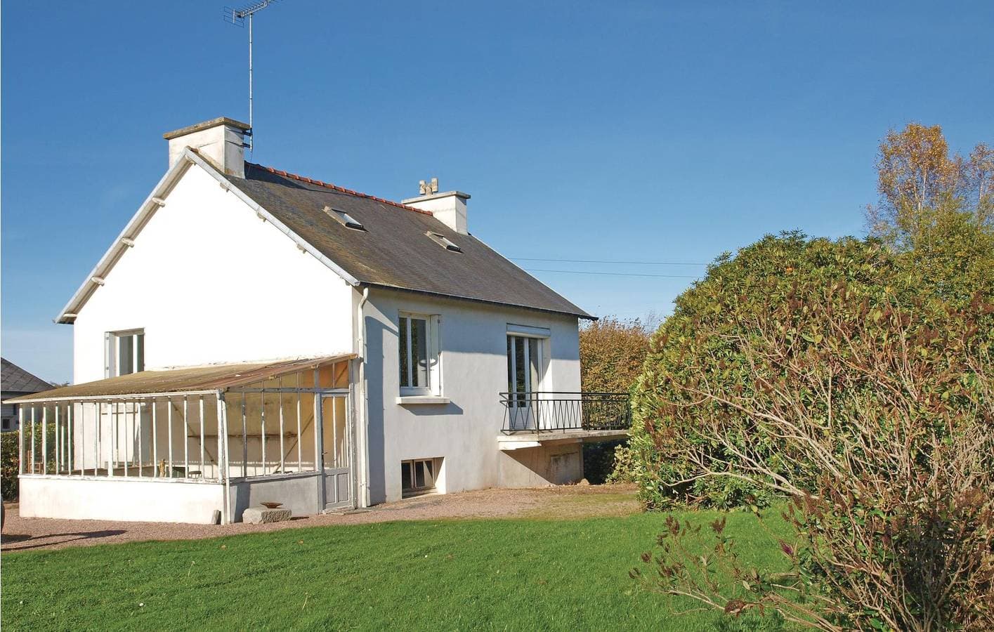 Isoliertes 2BR Apartment mit Garten & Parkplatz - 2km vom Le Palus Strand 1