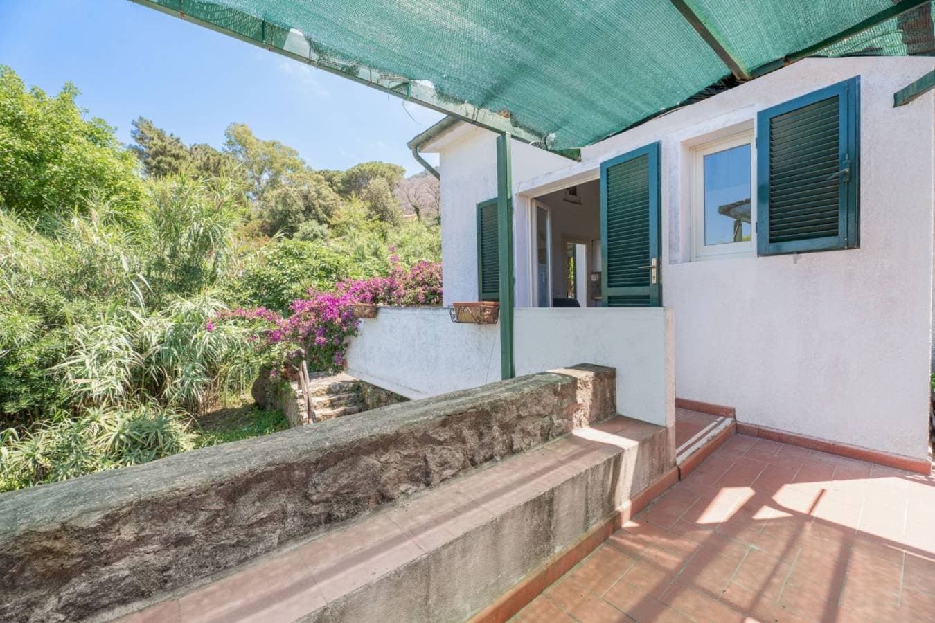 Foto 11 von 27: Villa für 6 Personen mit Terrasse