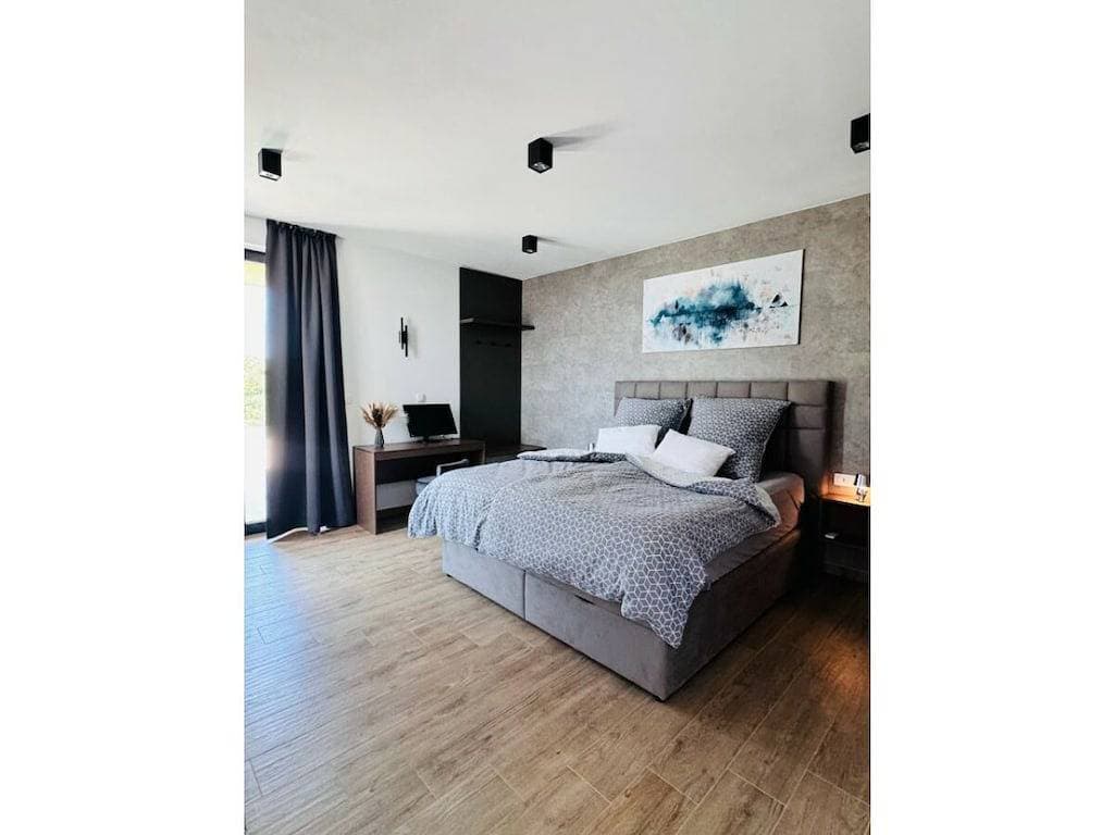 Foto 13 von 19: Villa in Bokordići mit Schwimmbecken