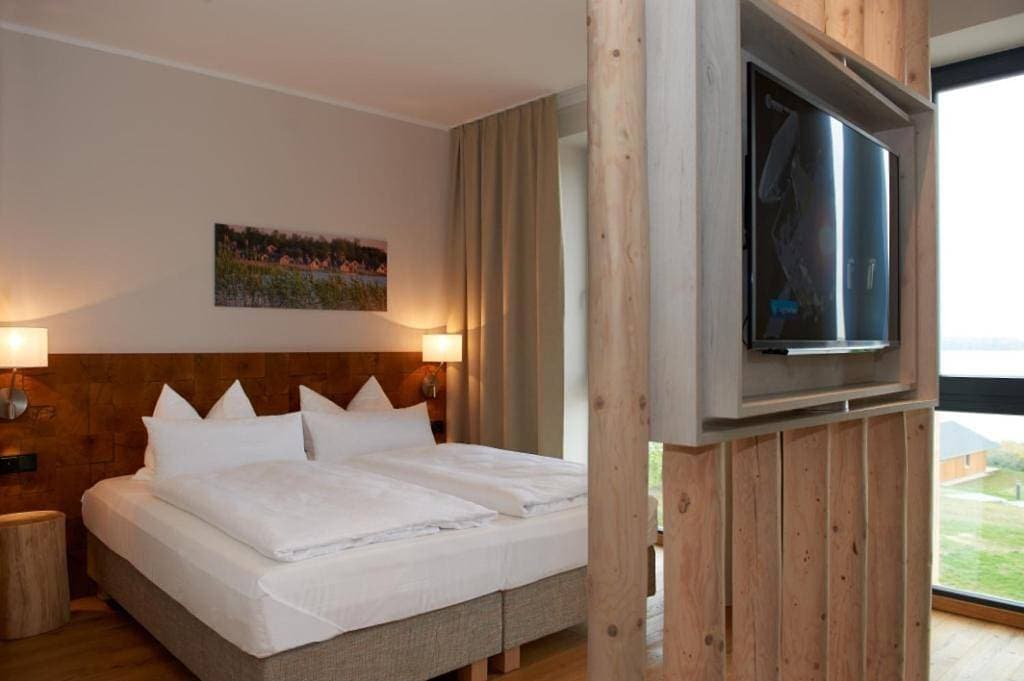 Foto 7 von 9: Double Room with Lake View
