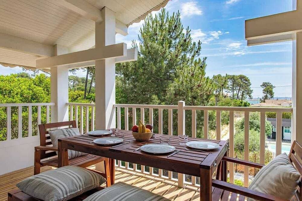 Villa des Sables: Cosy Apartment with Bassin View and Balcony 1