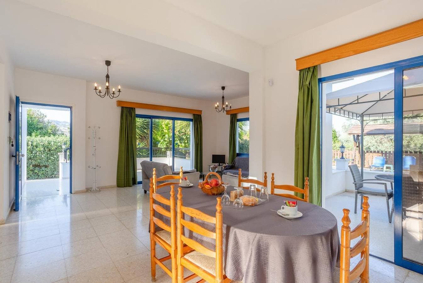 Foto 13 von 28: Villa für 4 Personen mit Garten