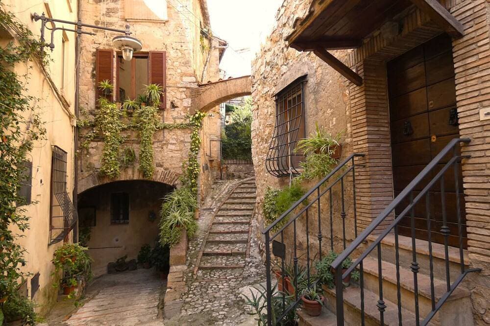 Foto 12 von 19: Scappo in Umbrien, nel Vicolo