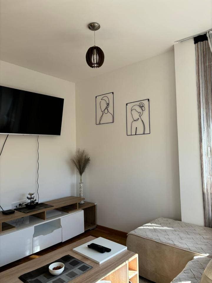Foto 11 von 37: Two-Bedroom Apartment