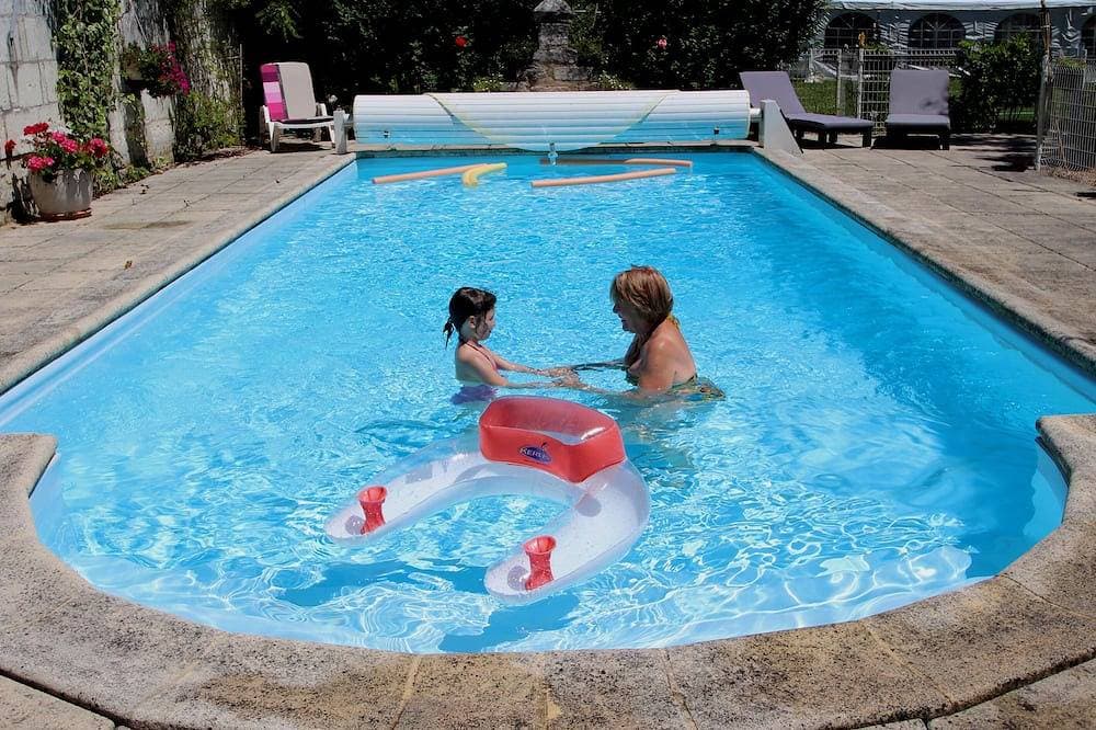 Foto 10 von 16: Ch. Gastgeber Les Anges 2 Personen aus dem Bambusteich
