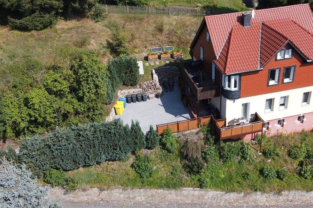 Genießt euren Urlaub im modernen Ferienhaus für 10+3 Gästen 1
