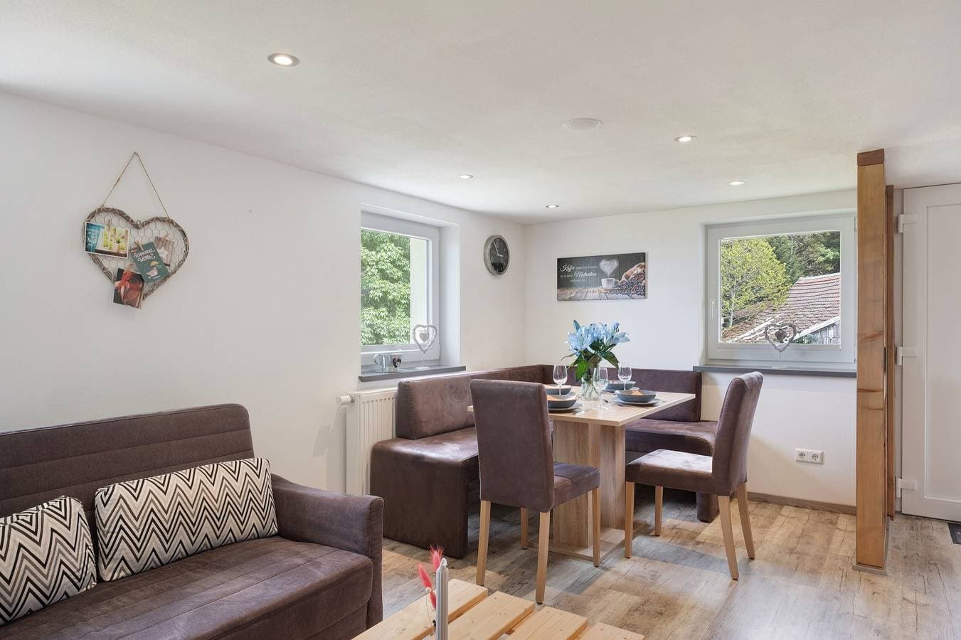 Foto 7 von 36: Ferienwohnung Zwergenschlössle mit Privatem Garten und Wi-Fi