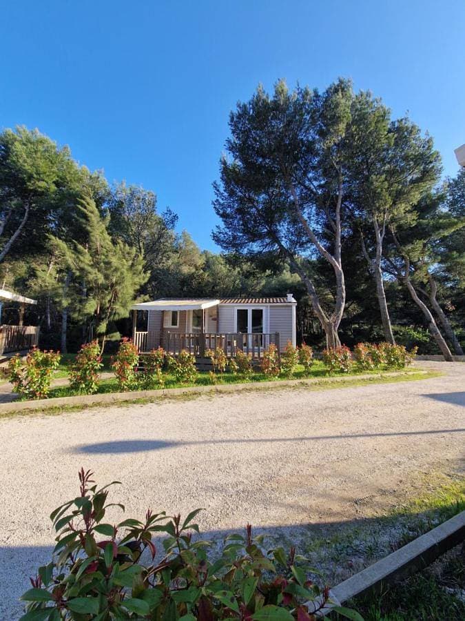 Foto 2 von 15: Two Bedroom Mobile Home (4 adults) - 29 m2