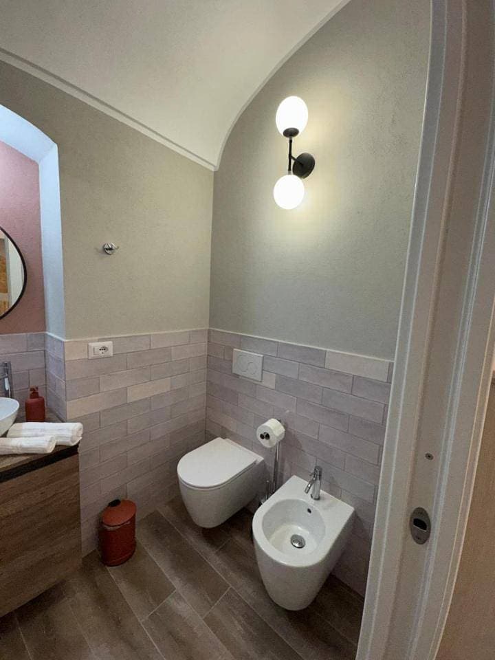 Foto 7 von 8: Double Room with Private Bathroom