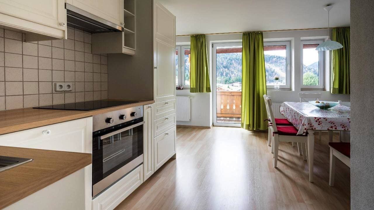 Foto 5 von 9: Apartment with Balcony