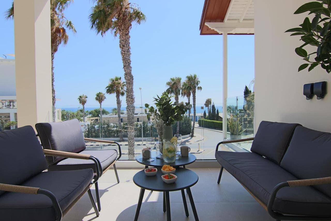 Phaedrus Living: Seaview Luxury Flat Limnaria 151 1