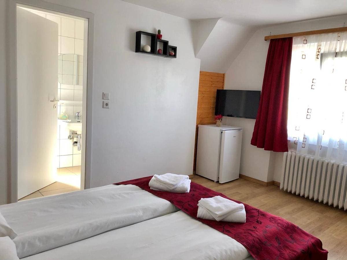 Foto 3 von 11: Classic Triple Room