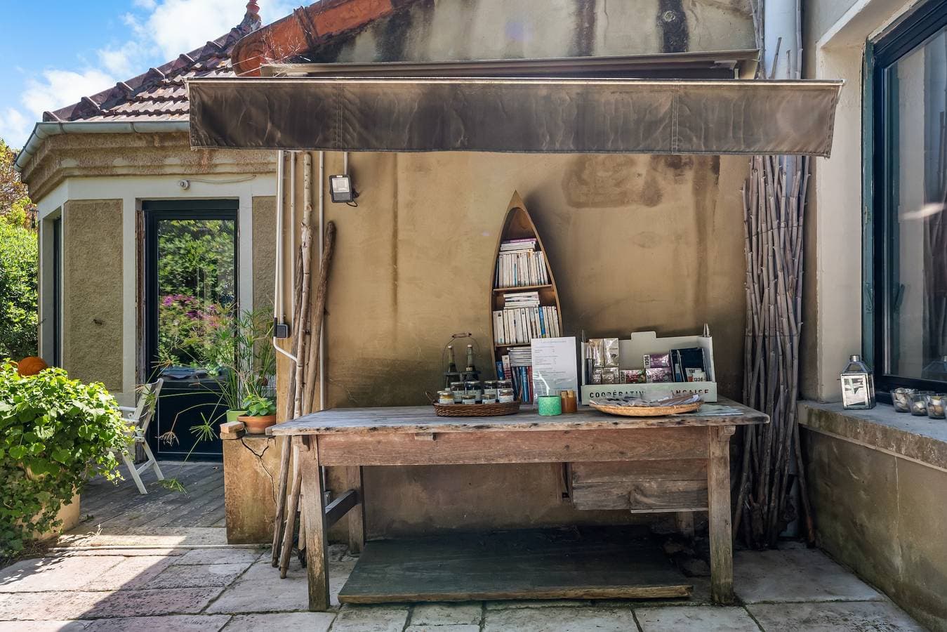 Foto 10 von 25: Bed & Breakfast 'Yourte - Les Toits Du Gaou' mit Gemeinschaftsterrasse und WLAN