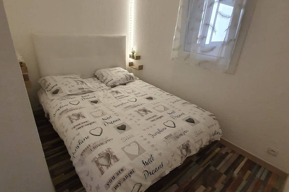 Foto 2 von 12: Gemütliche 4-Personen-Wohnung im Stadtzentrum in Residenz mit Aufzug, Parkplatz inklusive