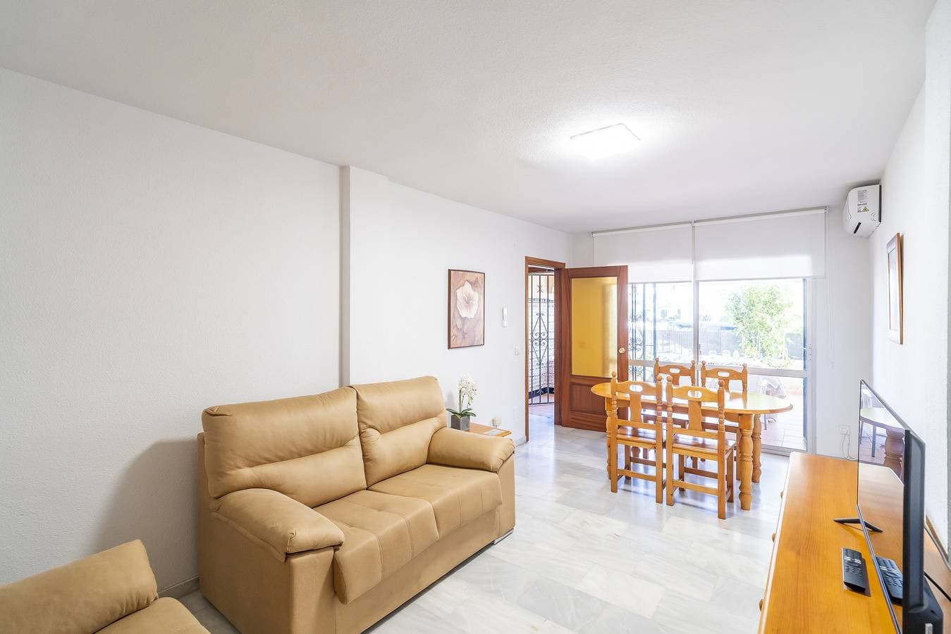 Foto 10 von 44: Cubo's First Line Beach Las Gaviotas Apartment