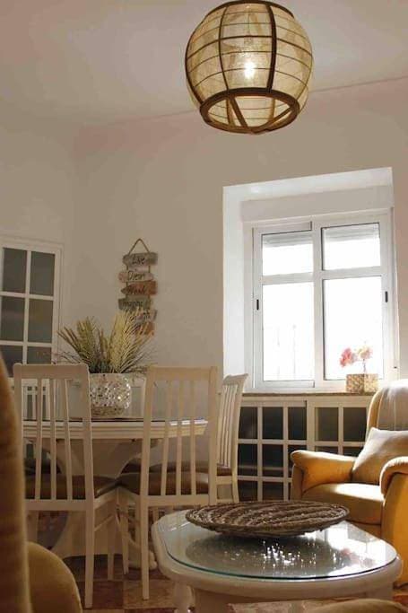 Foto 7 von 39: Three-Bedroom House