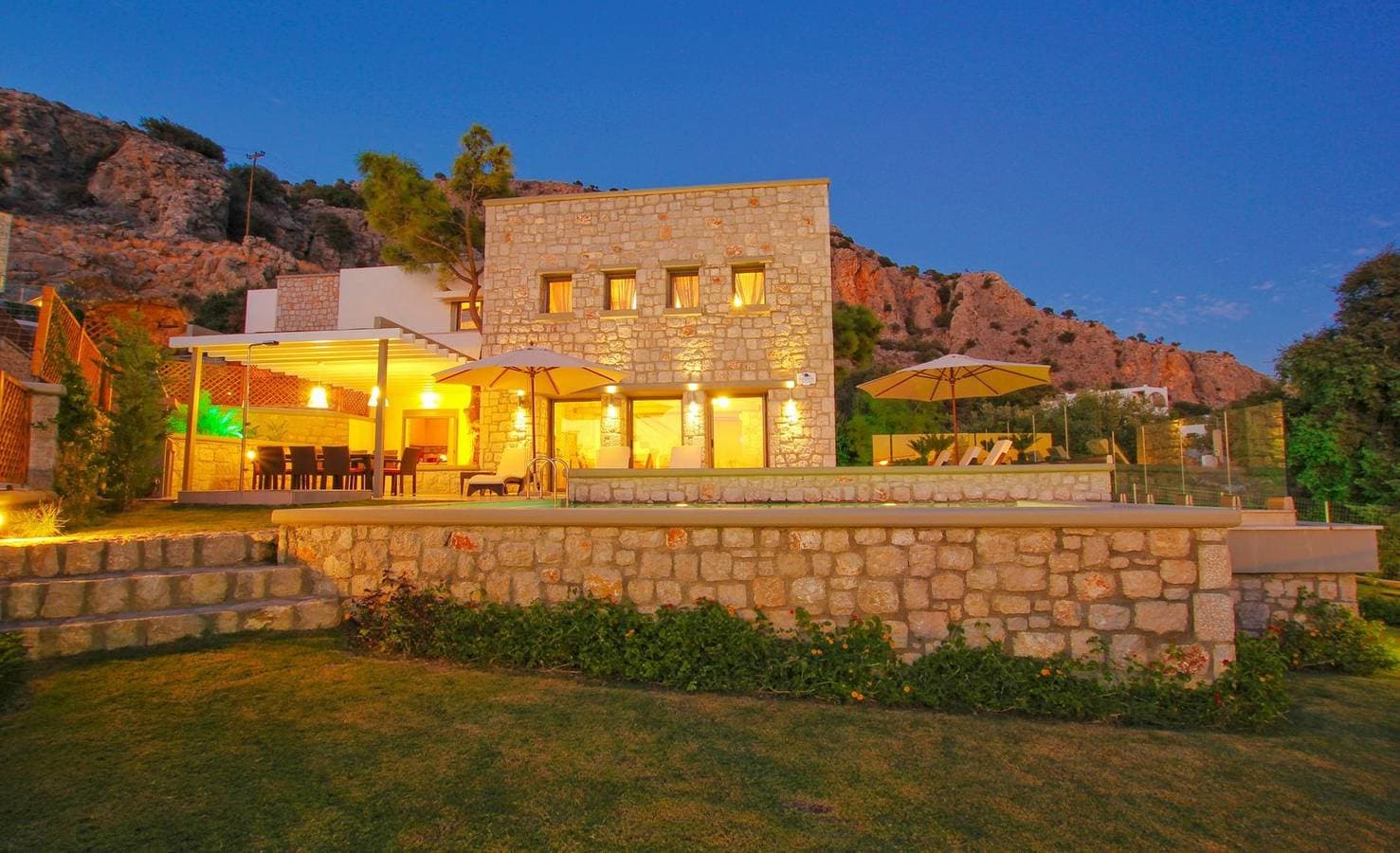 Executive Rhodes Villa | Villa Luciana | 3 Bedroom with Sea Views | Pefkos 1