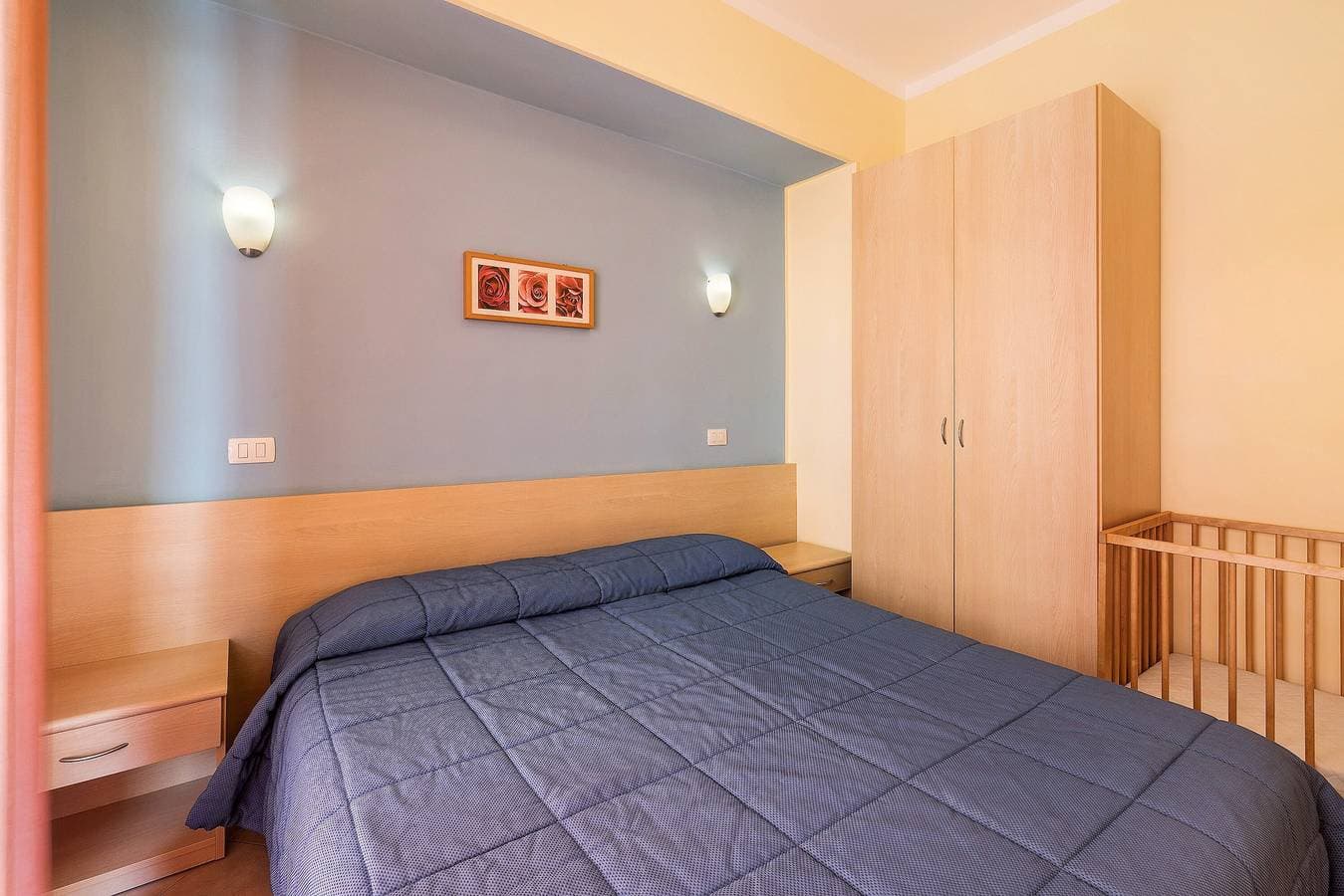 Foto 10 von 17: Ferienwohnung Isophylla Standard mit Balkon und WLAN