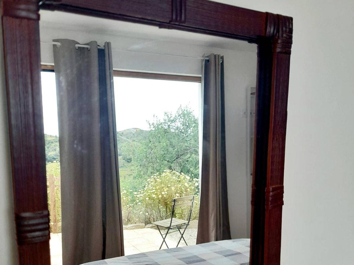 Foto 5 von 13: Double Room with Private Bathroom