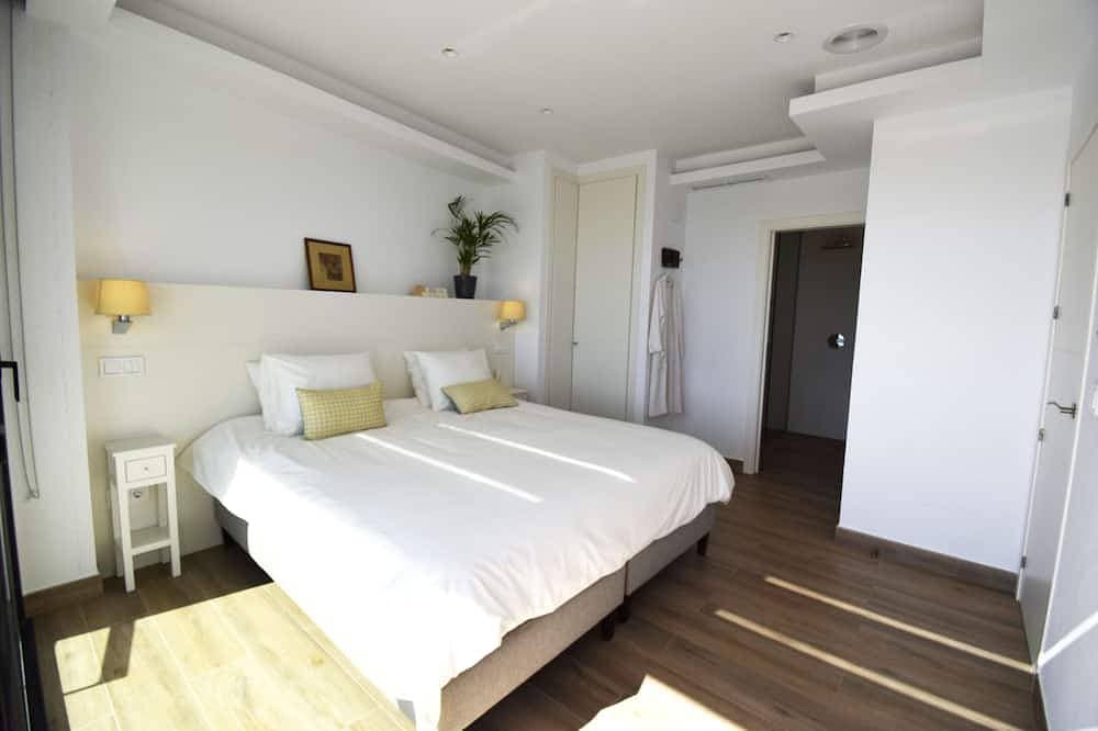 Foto 2 von 22: Luxury Eco Villa  with Heated pool in Gaucin Town