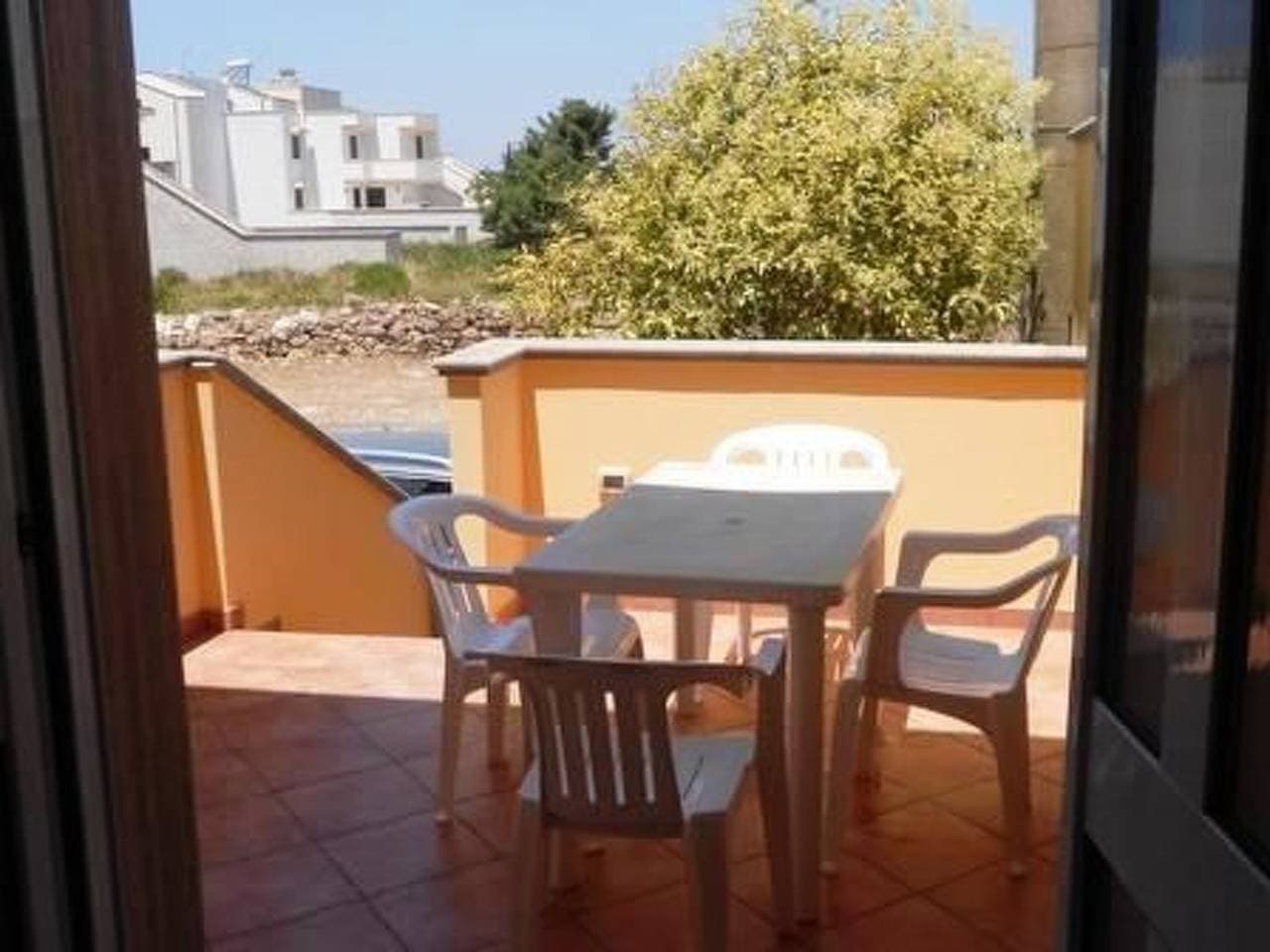 Foto 3 von 21: Wohnung 'Elba 2' mit Balkon