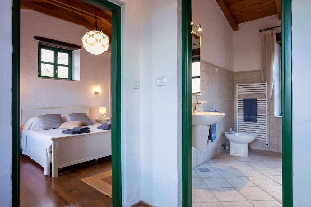 Foto 5 von 30: Geräumige Villa mit 10x5m Pool, Klimaanlage. Ländlicher Rückzugsort, atemberaubende Aussicht.