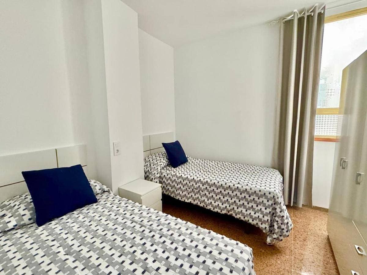 Foto 4 von 34: Two-Bedroom Apartment with Terrace