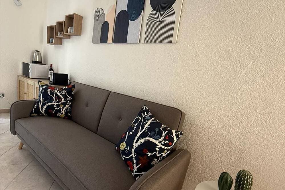 Foto 8 von 23: Sisters Sardegna. Studio flat. Near Cagliari and on the coast. Pet Friendly.