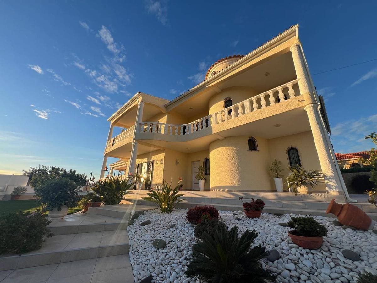 Casa Amar 1