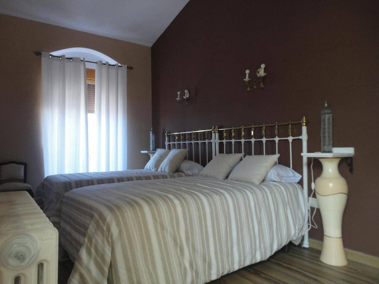 Foto 6 von 9: Twin Room