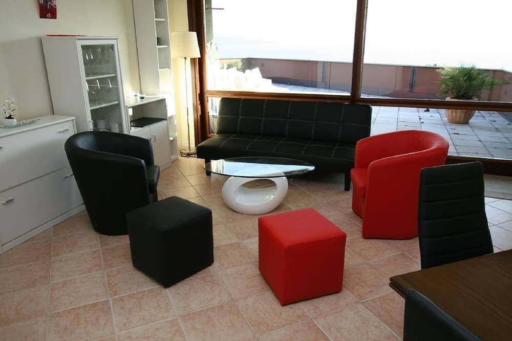 Foto 3 von 16: Studio mit atemberaubendem Ausblick auf den Lago Maggiore, inkl. 1 Pp ged.