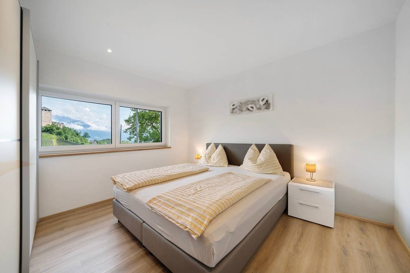 Foto 13 von 28: Ferienwohnung 'Stettnerhof Mayenburg' mit Bergblick, Terrasse und WLAN