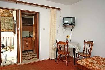 Foto 12 von 30: 1-Zimmer-Ferienwohnung am Strand Zivogosce - Mala Duba, Makarska A-2603-b