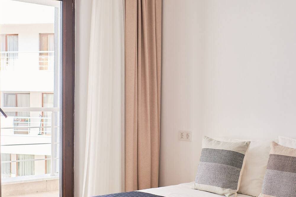 Foto 11 von 30: Serene Sea View Family Escape with Private Sauna