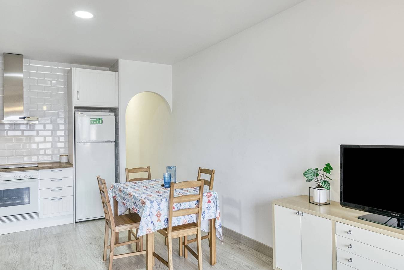 Foto 6 von 24: Ferienwohnung 'Lago Sant Mauricio' mit Gemeinschaftspool, WLAN und Klimaanlage