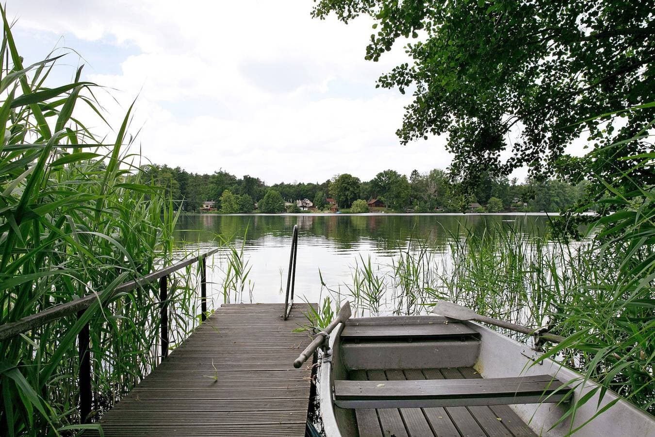 Foto 3 von 35: "Ferienhäuschen am See" mit privater Terrasse und WLAN