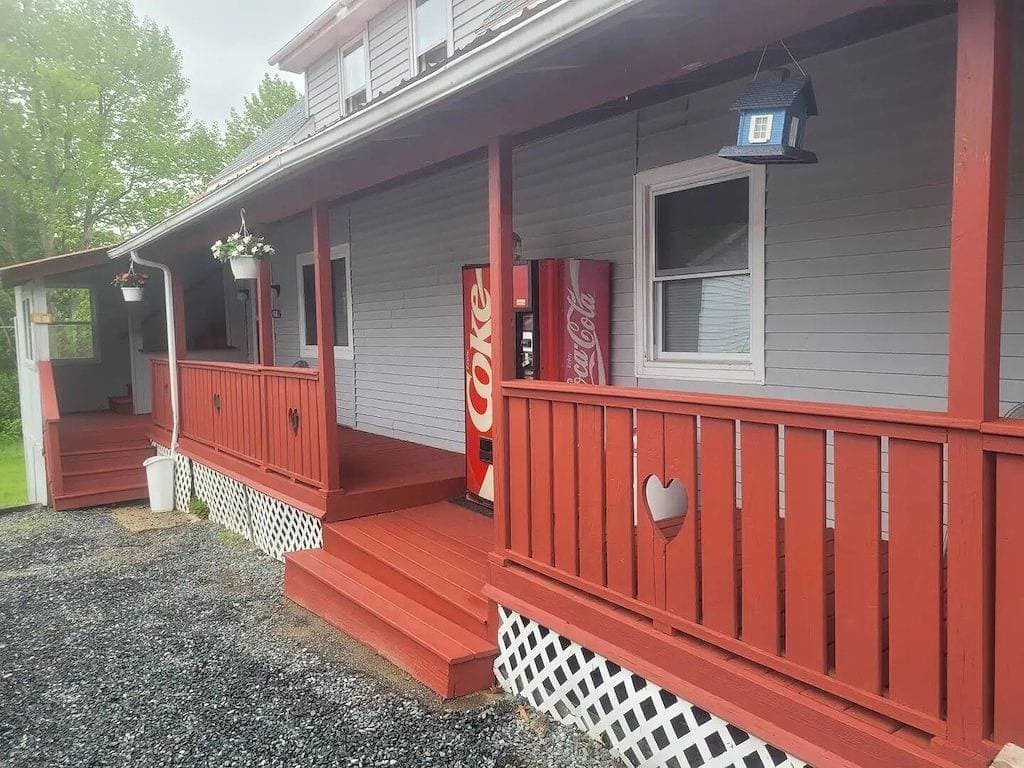 Foto 11 von 12: Spacious 1 Bedroom Apt w/King Bed Full Kitchen & Bathroom