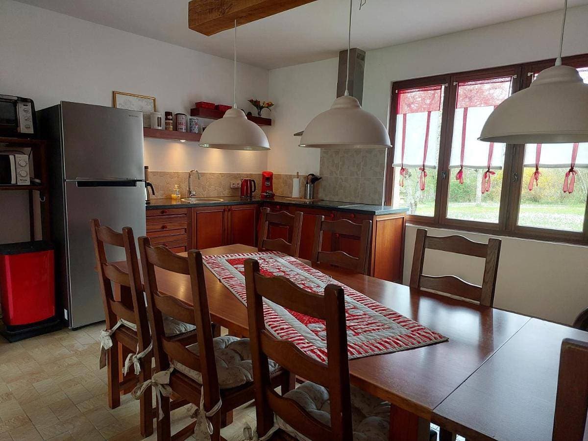 Foto 4 von 33: Three-Bedroom Holiday Home