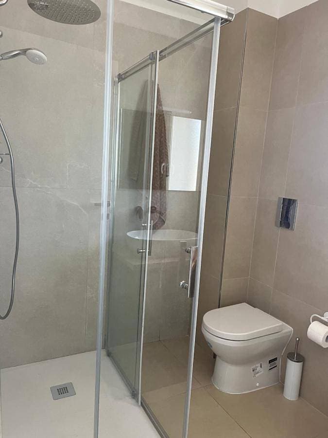 Foto 4 von 12: Two-Bedroom House