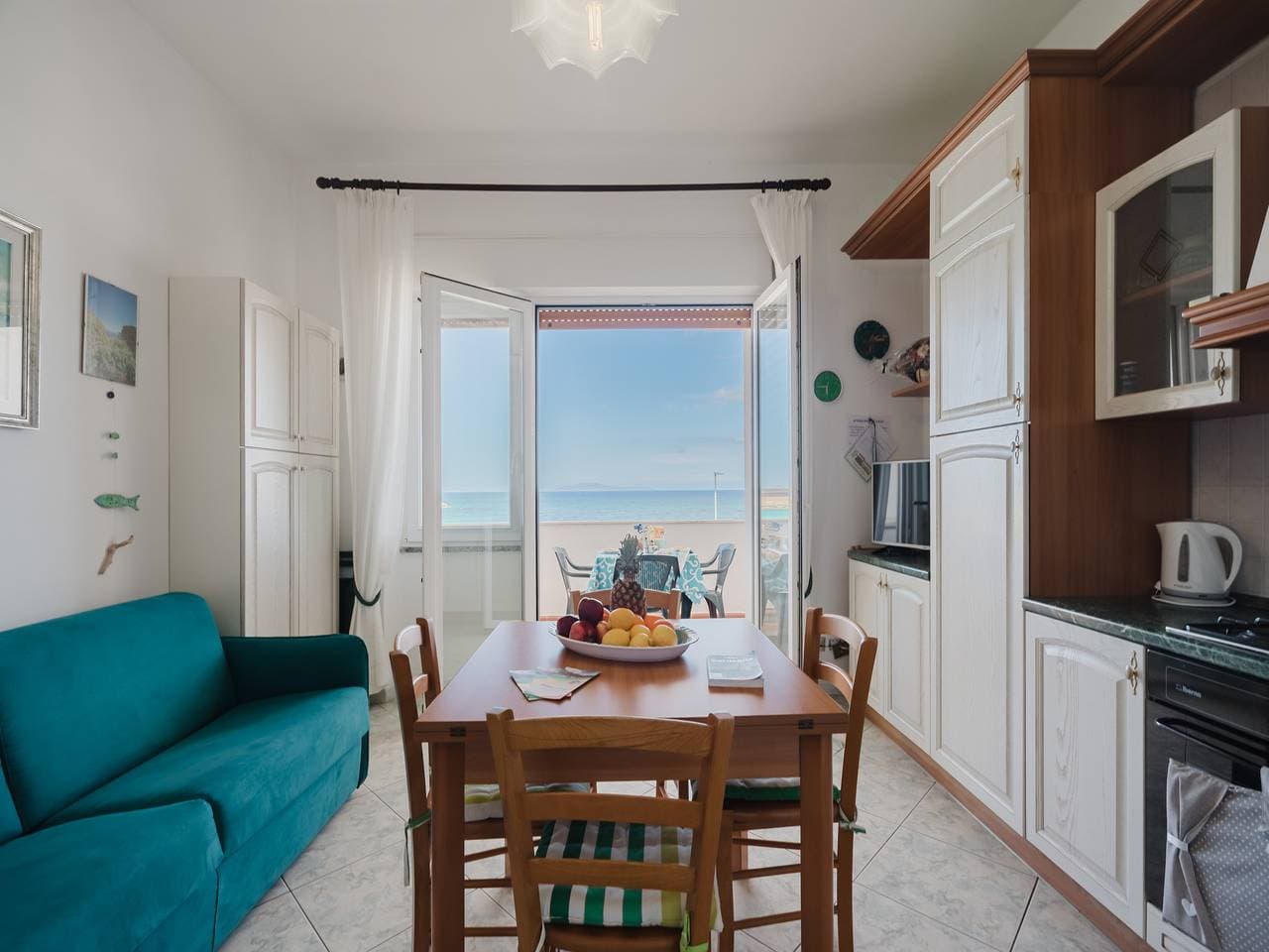 Foto 3 von 32: Atemberaubende Wohnung mit Meerblick auf Sardinien