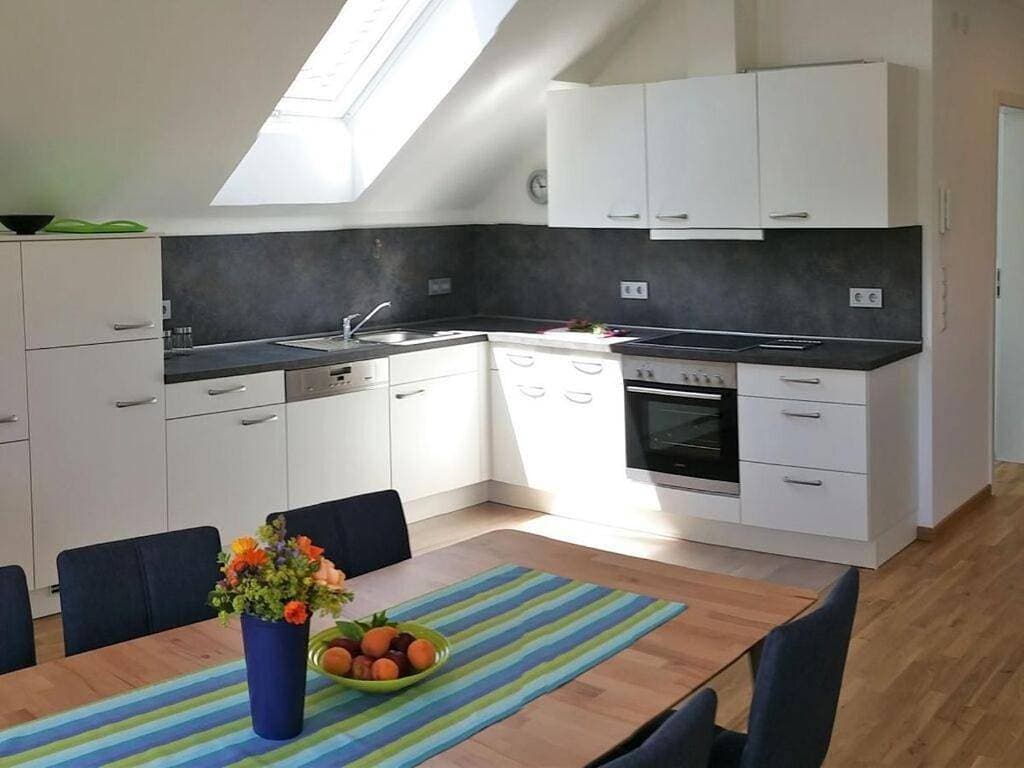 Foto 9 von 25: Three-Bedroom Holiday Home