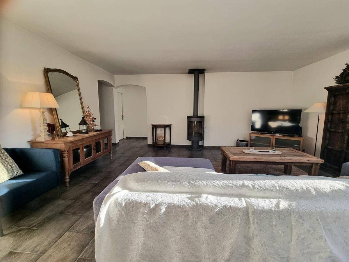 Foto 5 von 34: Two-Bedroom Apartment