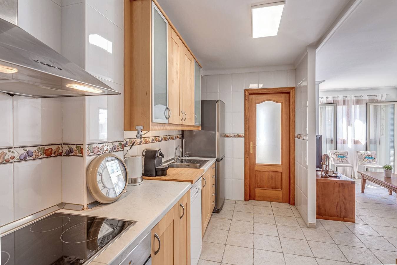 Foto 13 von 26: Ferienwohnung "Mariners" nahe dem Strand mit Meerblick, Klimaanlage & Terrasse