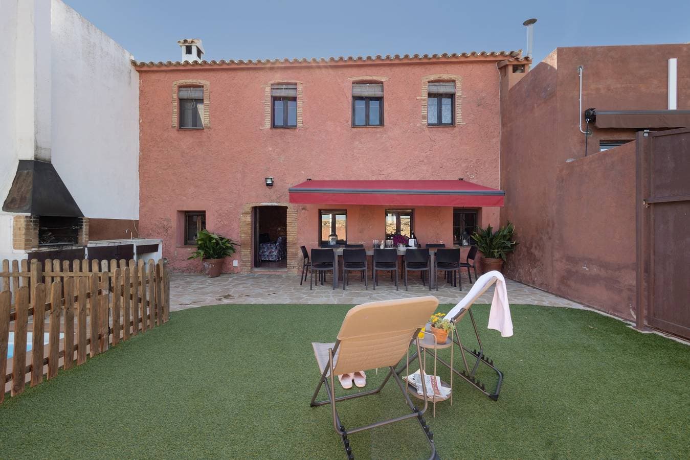 Foto 4 von 39: Ferienhaus 'Les Orenetes Casa Rural' mit Bergblick, privatem Pool und WLAN