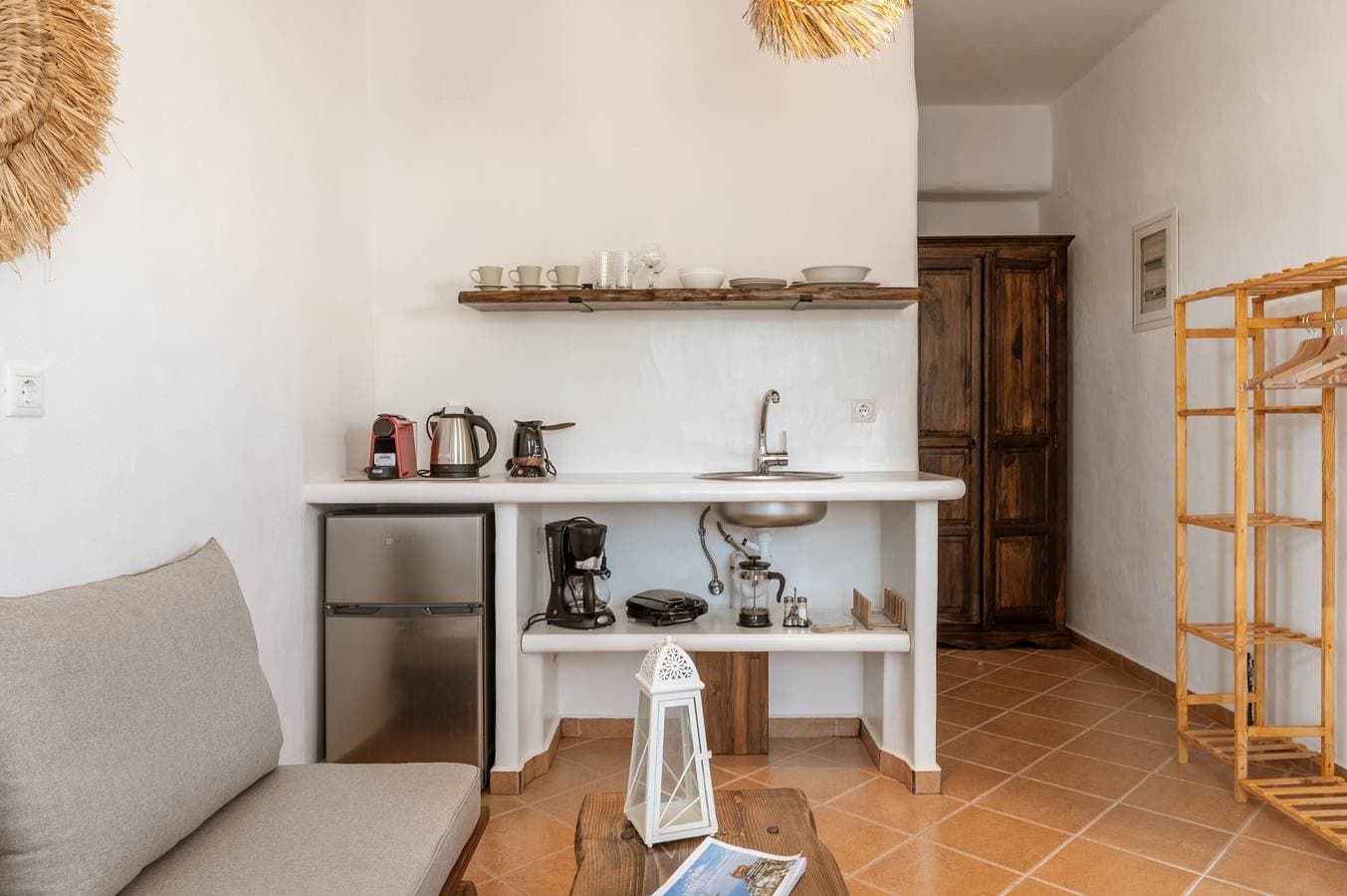 Foto 12 von 27: Einzimmerapartment 'Suite No 1' mit Meerblick, Wi-Fi und Klimaanlage