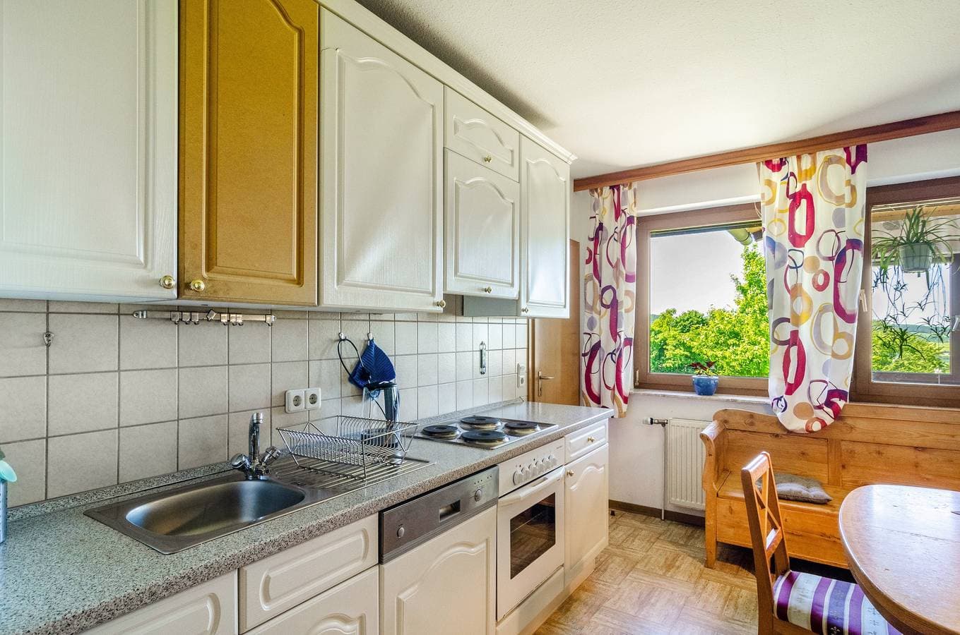 Foto 13 von 35: Ferienwohnung 'Landleben' mit Bergblick und Gemeinschaftsgarten